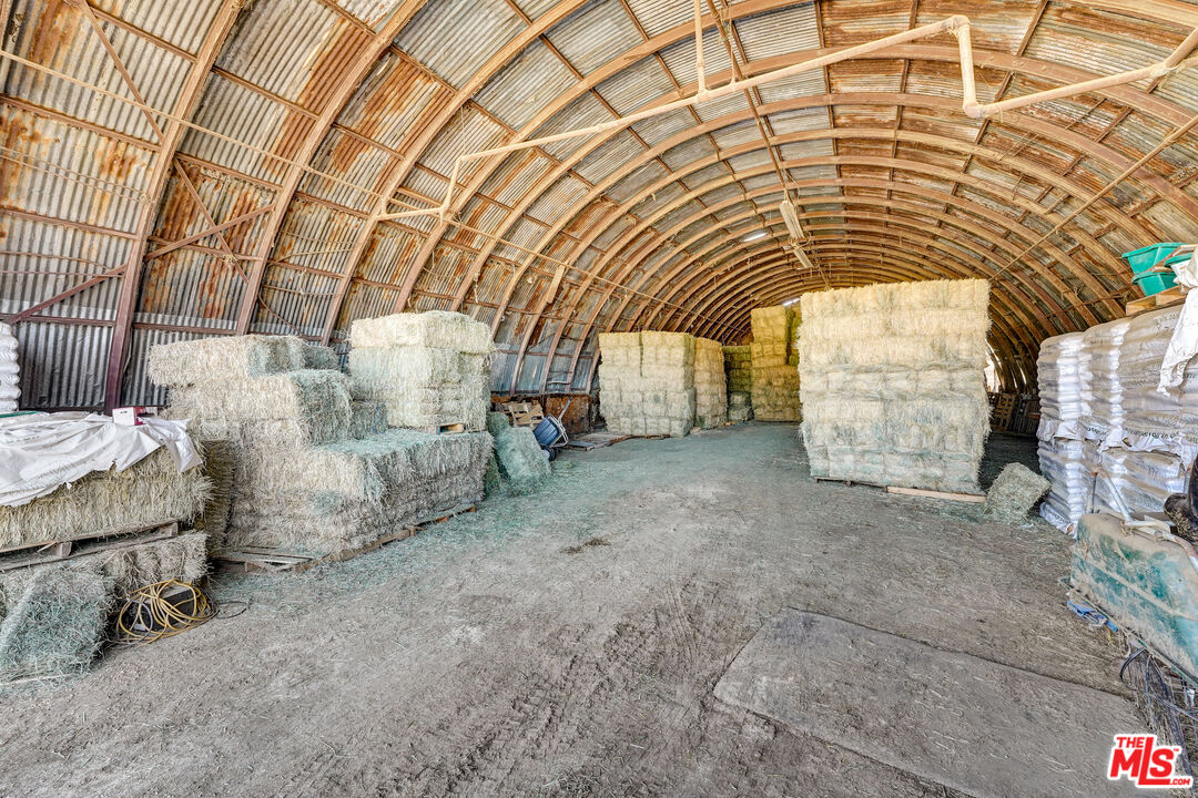 1840 Riverside Drive Glendale, CA 91201 - Photo 8 of 35