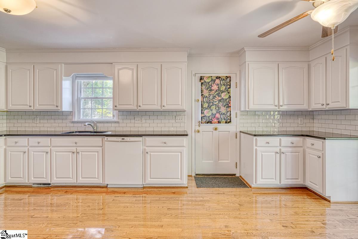 230 Sheffield Road Greer, SC 29651 - Photo 20 of 50