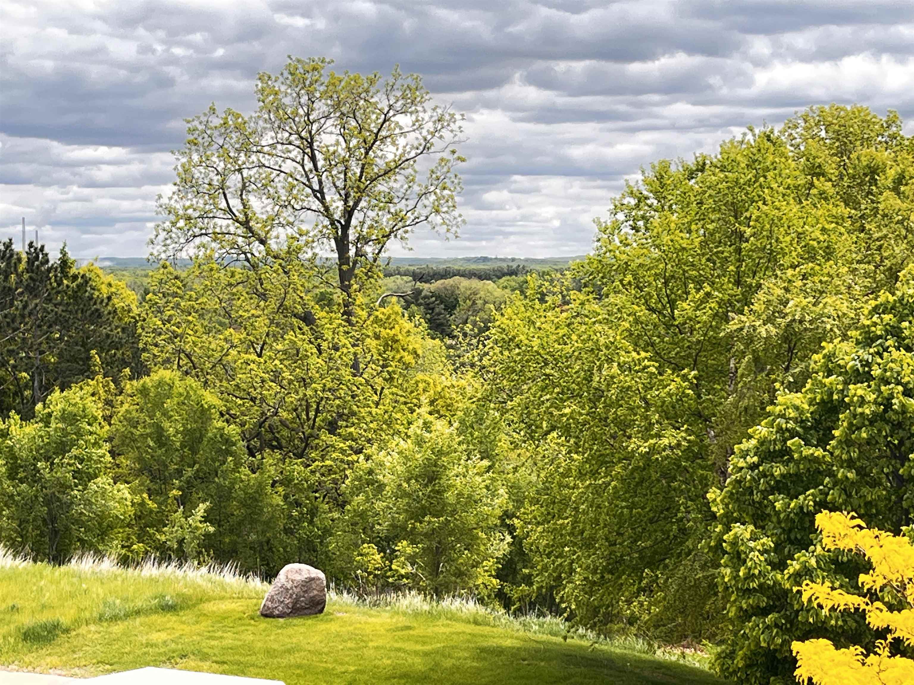 1021 West Pleasant Street, Unit 5 Portage, WI 53901 - Photo 9 of 12