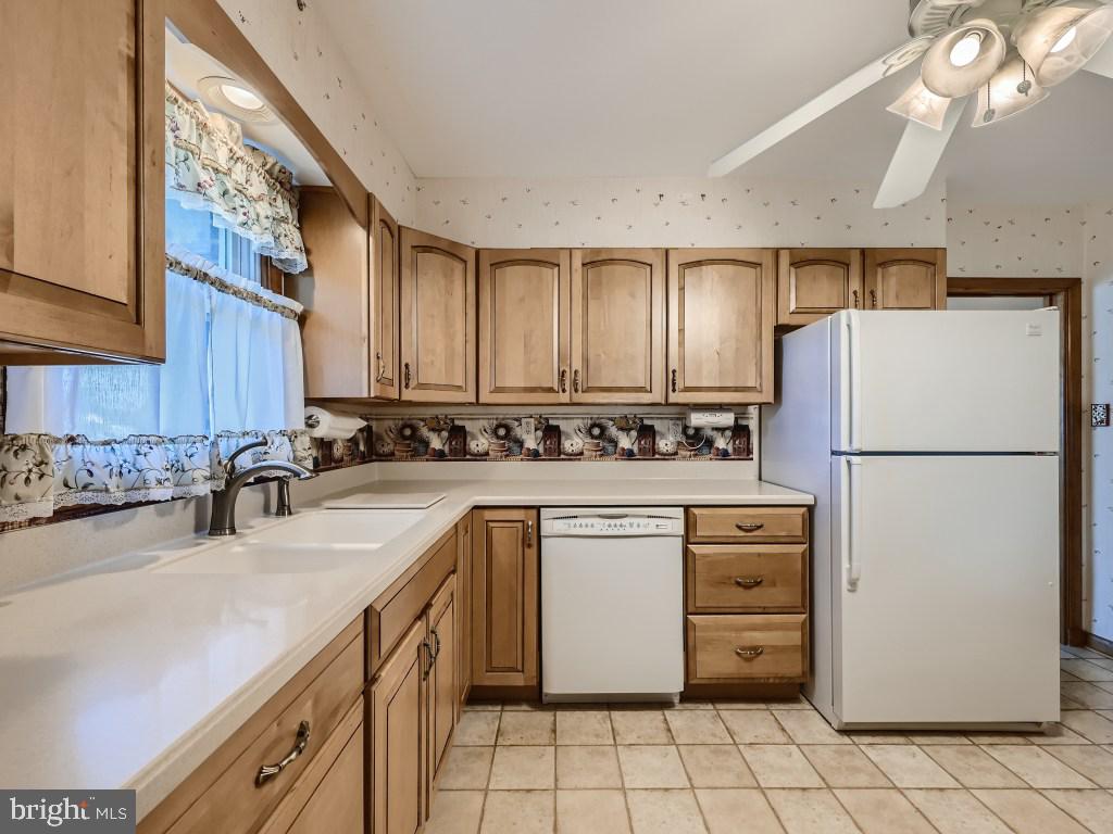 2401 East Sparrows Point Sparrows Point, MD 21219 - Photo 11 of 34 Kitchen has views of back yard and sun room