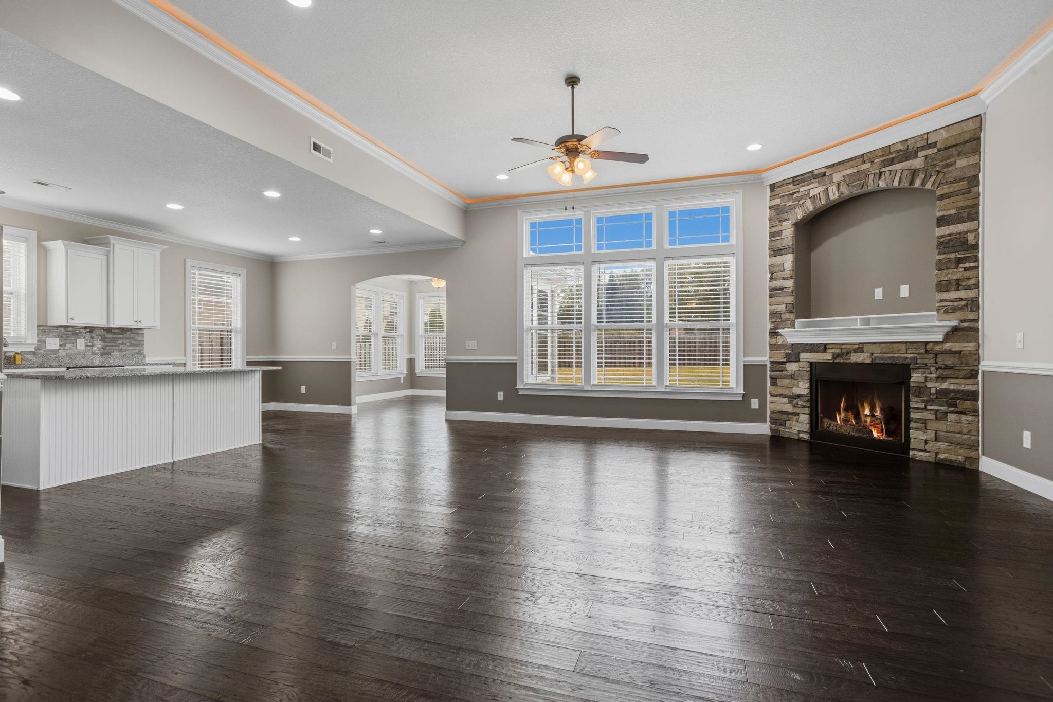 924 Hunterdale Lane Boiling Springs, SC 29316 - Photo 5 of 34