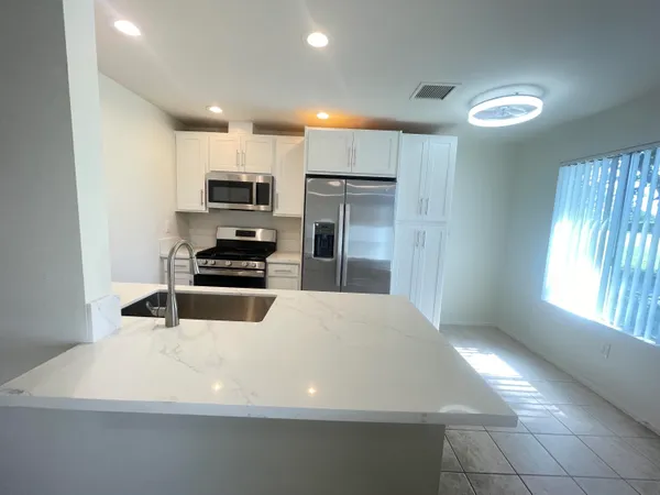 $275,000 | 82567 Ave 48, Unit 36, Indio, CA 92201