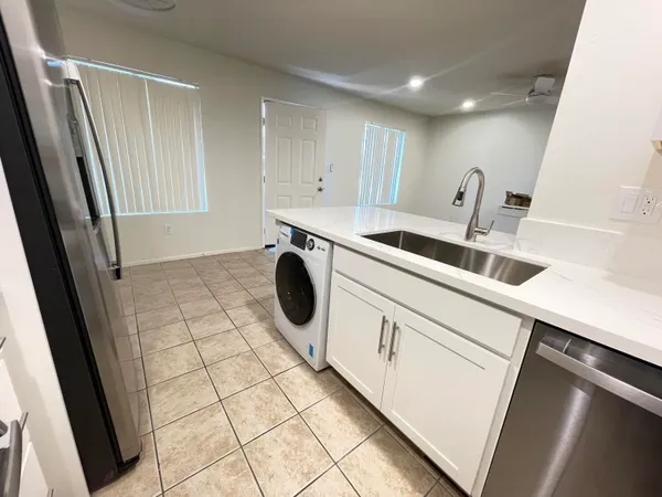 $275,000 | 82567 Ave 48, Unit 36, Indio, CA 92201