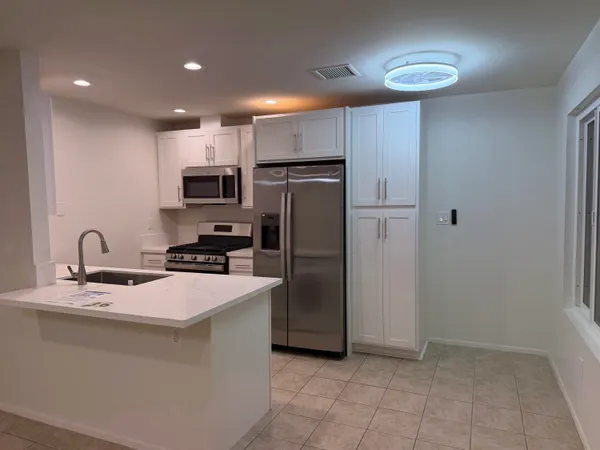 $275,000 | 82567 Ave 48, Unit 36, Indio, CA 92201