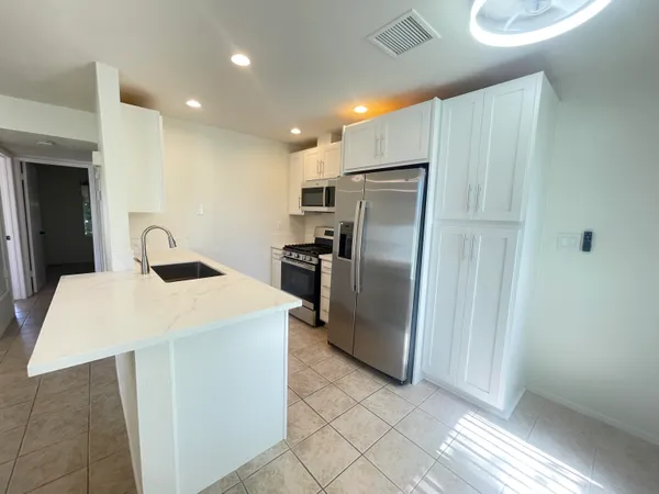 $275,000 | 82567 Ave 48, Unit 36, Indio, CA 92201
