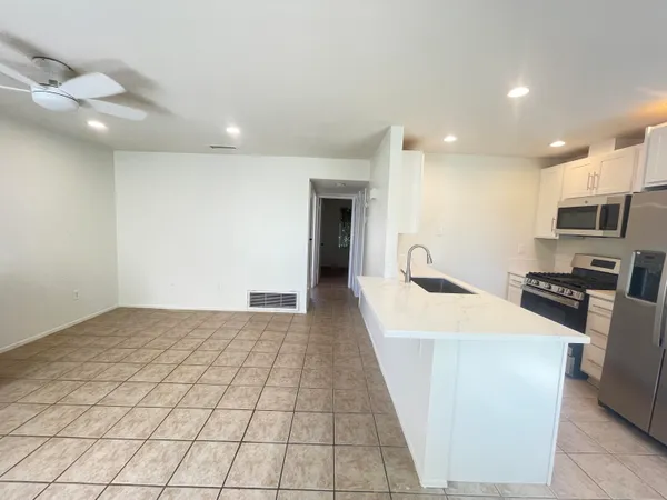 $275,000 | 82567 Ave 48, Unit 36, Indio, CA 92201