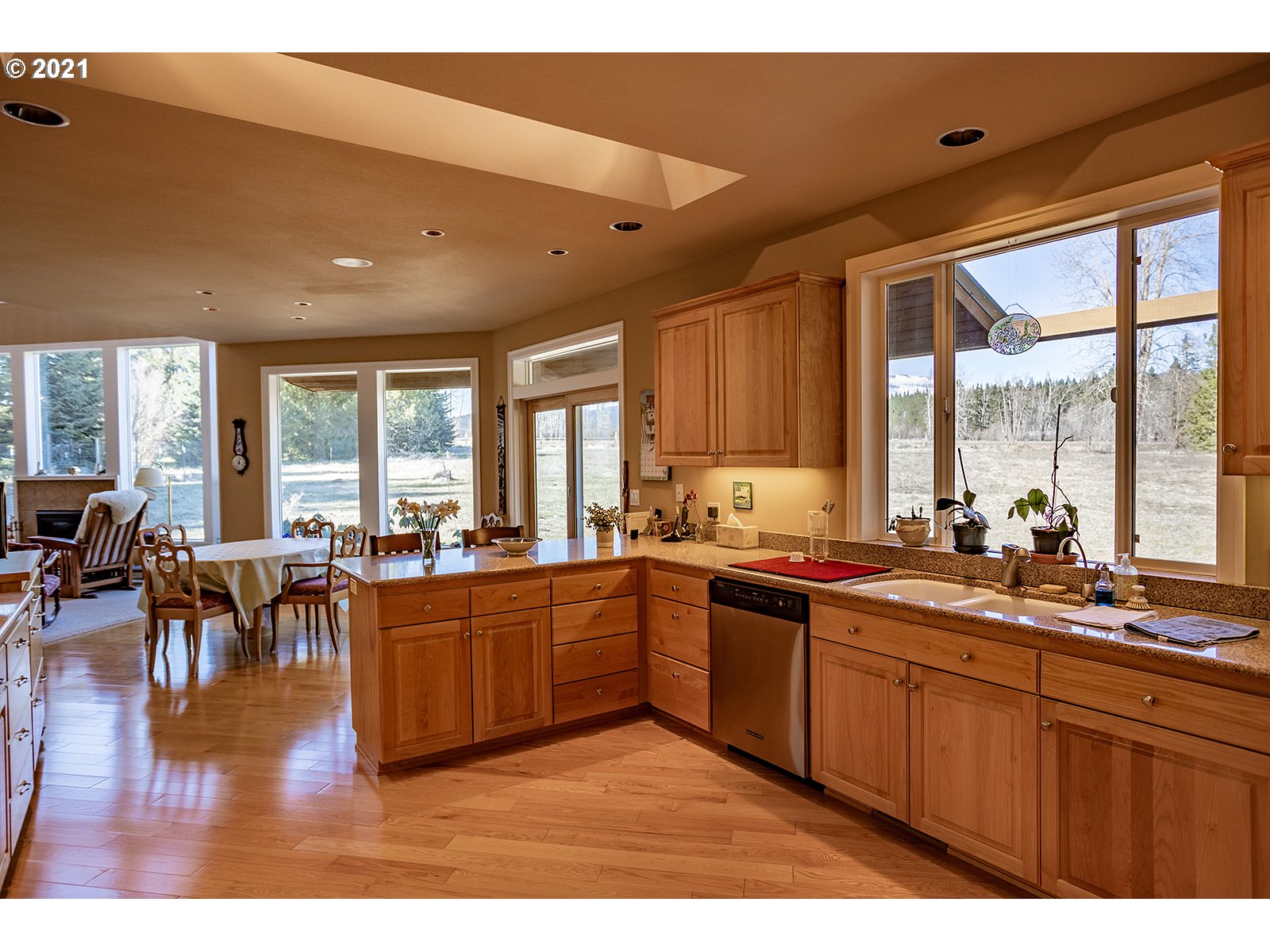 21 Sunnyside Road Trout Lake, WA 98650 - Photo 13 of 32 Gallery Image 13