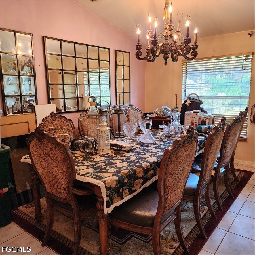 381 8th Street Northeast Naples, FL 34120 - Photo 23 of 38