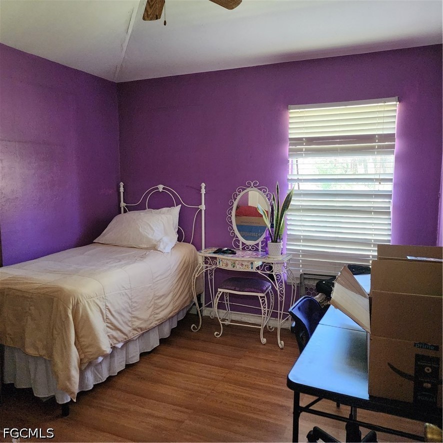 381 8th Street Northeast Naples, FL 34120 - Photo 26 of 38
