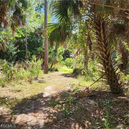 $439,990 | 381 8th Street Northeast, Naples, FL 34120