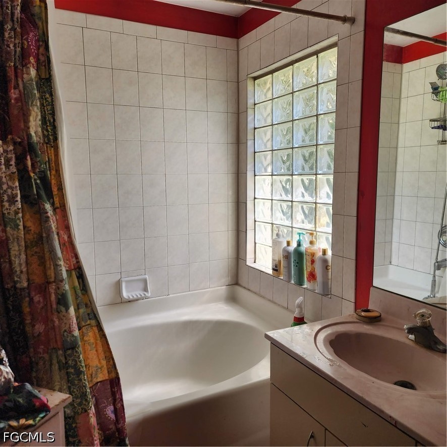 381 8th Street Northeast Naples, FL 34120 - Photo 35 of 38