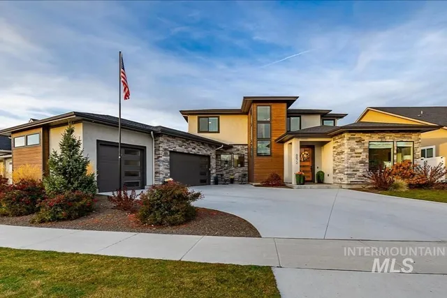 $1,079,000 | 8872 West Suttle Lake Drive, Boise, ID 83714