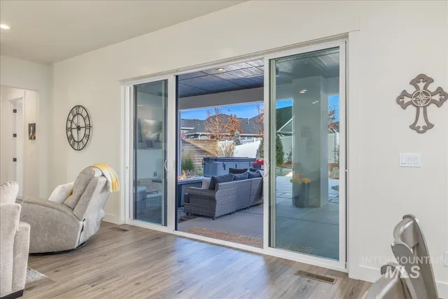 $1,079,000 | 8872 West Suttle Lake Drive, Boise, ID 83714