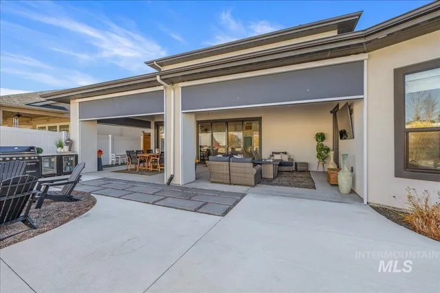 $1,079,000 | 8872 West Suttle Lake Drive, Boise, ID 83714