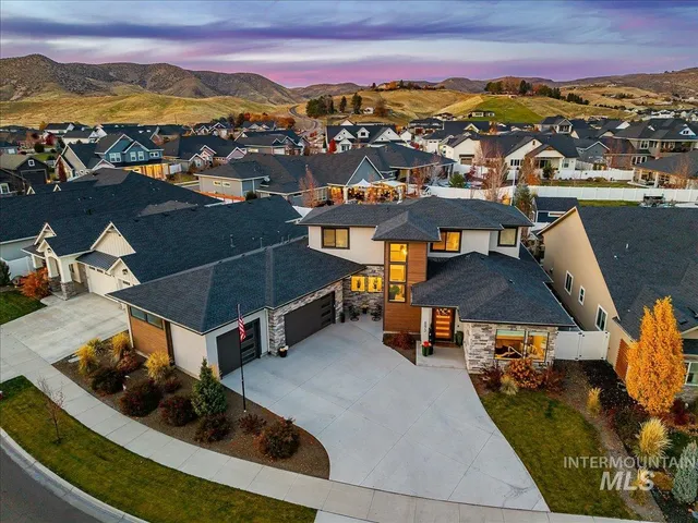 $1,079,000 | 8872 West Suttle Lake Drive, Boise, ID 83714