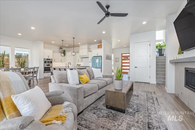 $1,079,000 | 8872 West Suttle Lake Drive, Boise, ID 83714