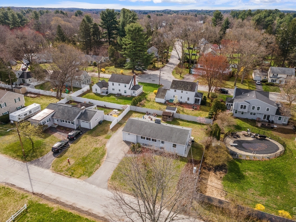 7 Fuller Road Chelmsford, MA 01824 - Photo 10 of 39 Gallery Image 10