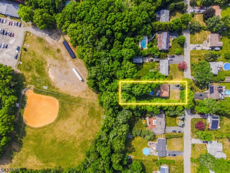 9 Stoneybrook Lane Oak Ridge, NJ 07438 - Photo 13 of 14