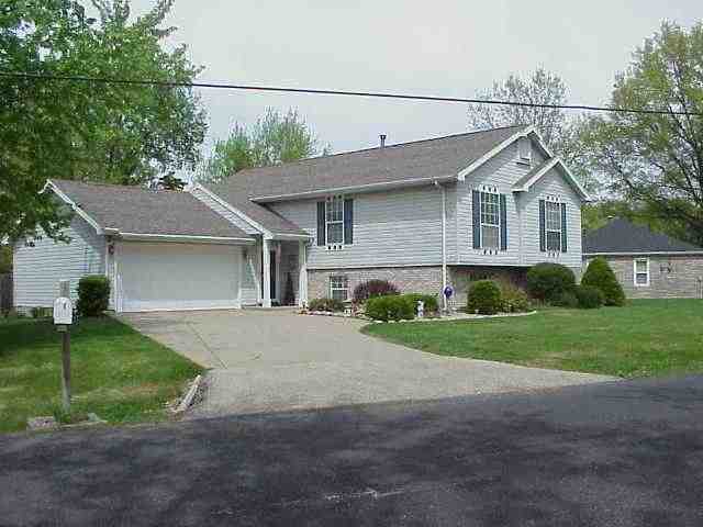 8665 North Picture Ridge Road Peoria, IL 61615 - Photo 1 of 15 Gallery Image 1