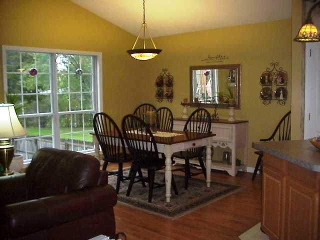 8665 North Picture Ridge Road Peoria, IL 61615 - Photo 6 of 15 Gallery Image 6
