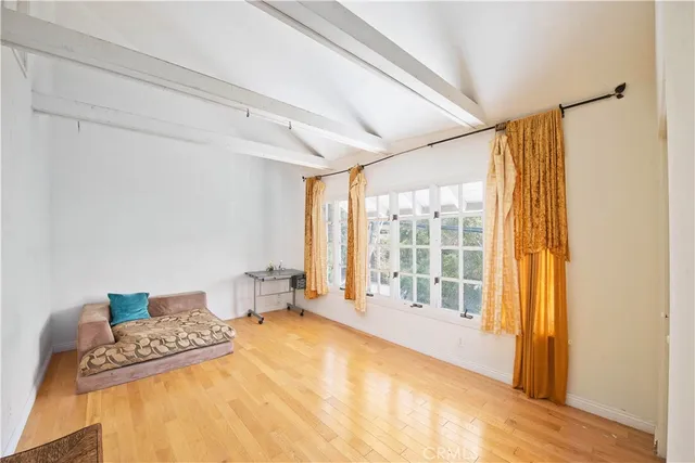 $3,960,000 | 507 West Rustic Road, Santa Monica, CA 90402