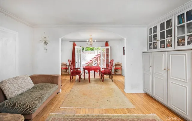 $3,960,000 | 507 West Rustic Road, Santa Monica, CA 90402