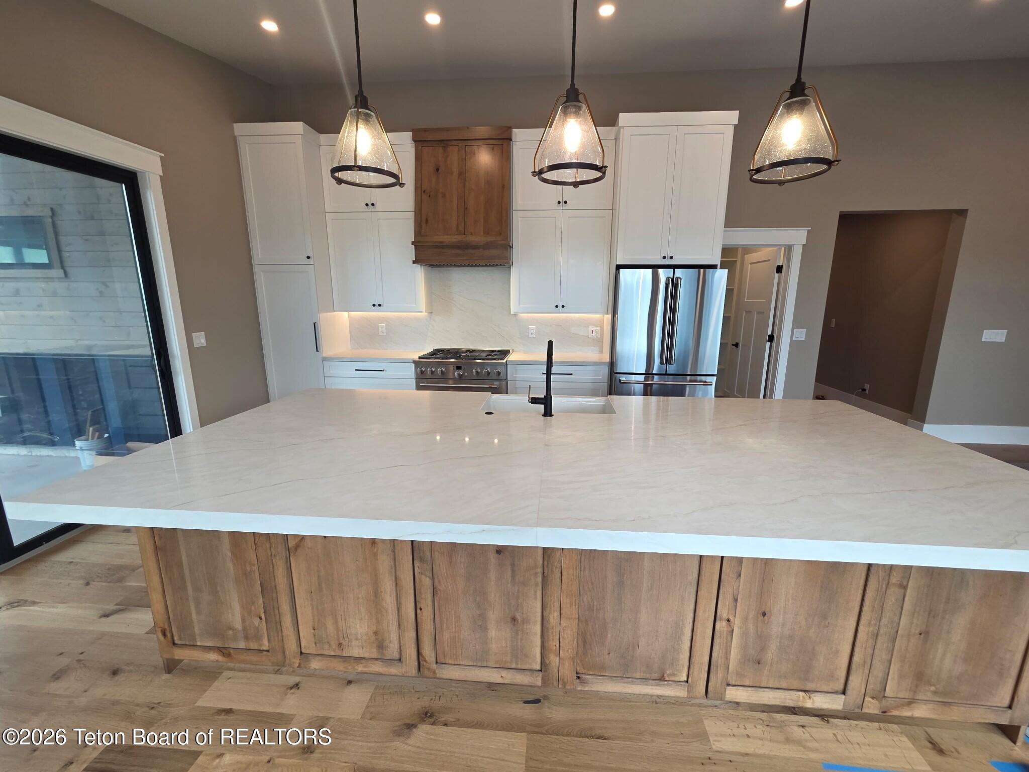 1154 Shadow Lane Victor, ID 83455 - Photo 4 of 8 Kitchen