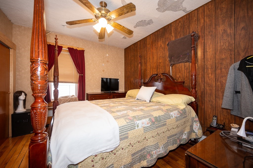 7 Clarissa Street Worcester, MA 01604 - Photo 14 of 33