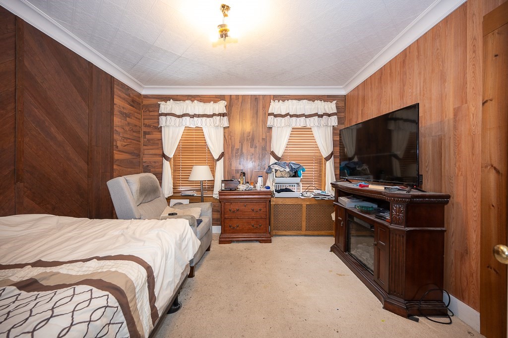 7 Clarissa Street Worcester, MA 01604 - Photo 23 of 33