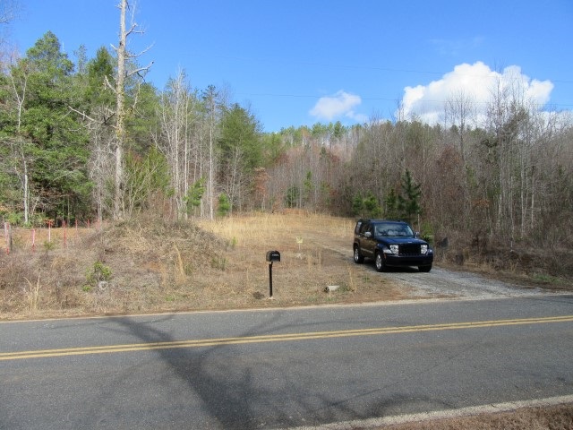 50 Table Rock Road Cleveland, SC 29635 - Photo 10 of 31
