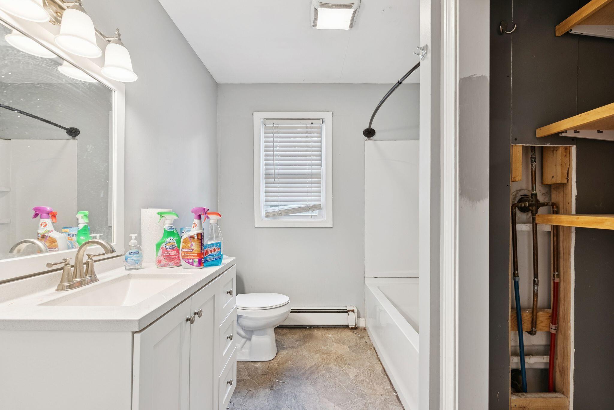 189 Grove Street Lewiston, ME 04240 - Photo 23 of 26 25_DSC03650