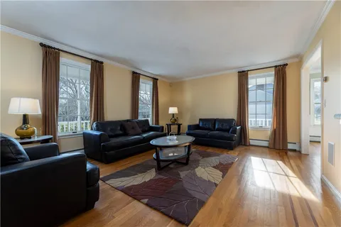 $769,900 | 38 Kristen Lane, North Kingstown, RI 02852