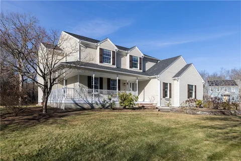 $769,900 | 38 Kristen Lane, North Kingstown, RI 02852