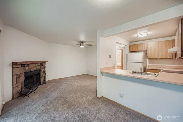 $225,000 | 17419 119th Lane Southeast, Unit E31, Renton, WA 98058