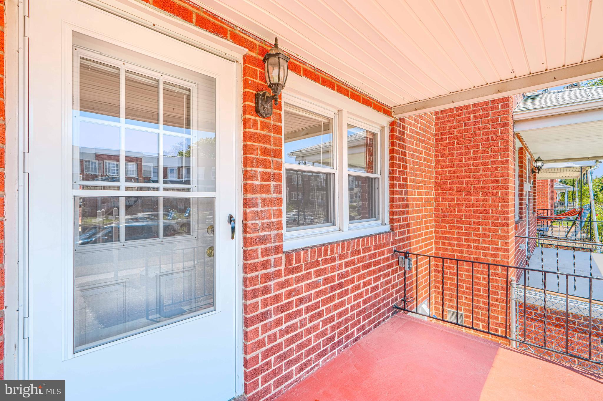 8032 Gray Haven Road Baltimore, MD 21222 - Photo 3 of 19 Front porchCovee