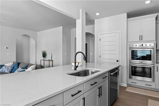 $499,900 | 7260 Huntgate Drive, Kernersville, NC 27284