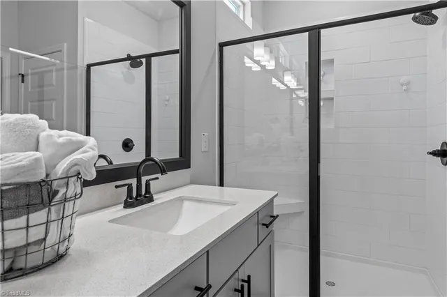 $499,900 | 7260 Huntgate Drive, Kernersville, NC 27284