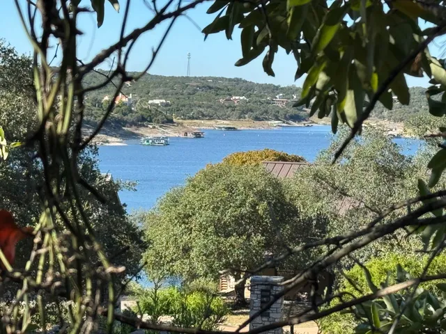 $174,900 | 217 Lakefront Drive, Point Venture, TX 78645