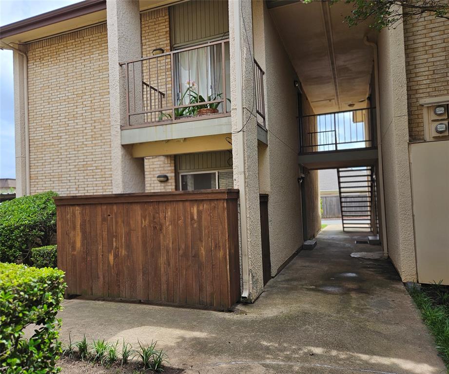 12816 Midway Road, Unit 1067 Dallas, TX 75244 - Photo 13 of 19 Gallery Image 13