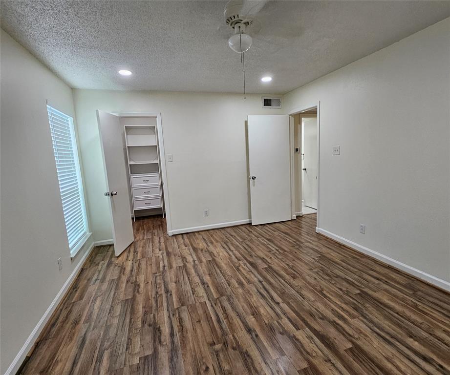 12816 Midway Road, Unit 1067 Dallas, TX 75244 - Photo 5 of 19 Gallery Image 5