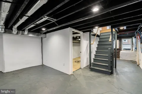 a view of walk in closet