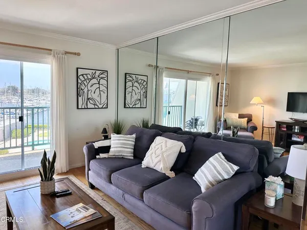 $2,600 | 2901 Peninsula Road, Unit 347, Oxnard, CA 93035