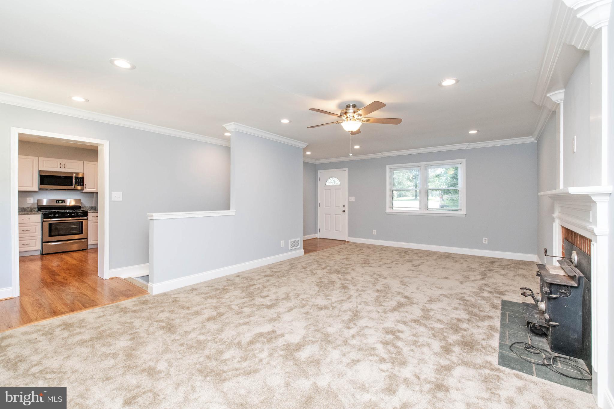 1002 Calvary Road Churchville, MD 21028 - Photo 8 of 34 Living Room