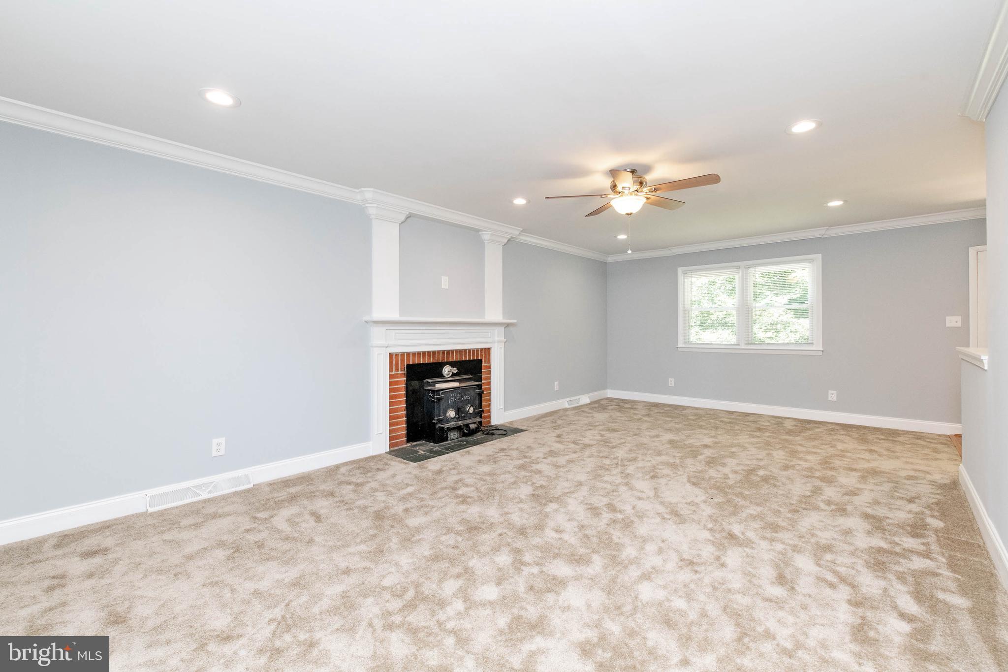 1002 Calvary Road Churchville, MD 21028 - Photo 9 of 34 Living Room