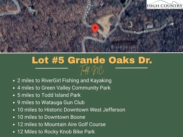 a sign on the wall of the street