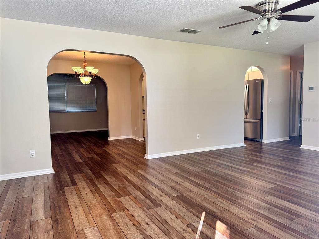 6346 Southwest 60th Court Ocala, FL 34474 - Photo 4 of 28