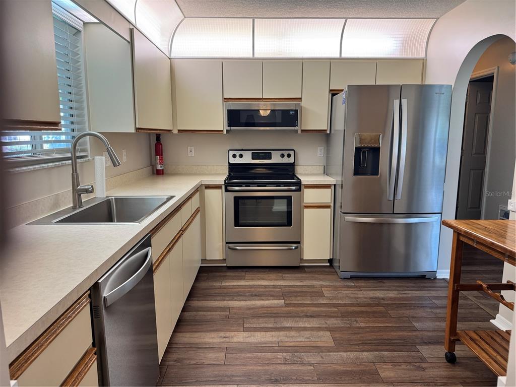 6346 Southwest 60th Court Ocala, FL 34474 - Photo 7 of 28