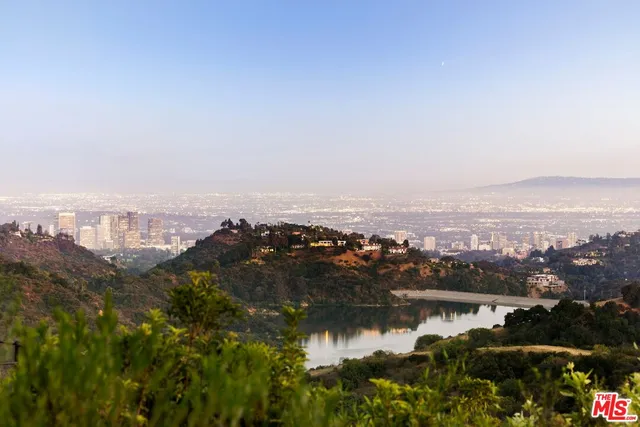 $11,500,000 | 15216 Antelo Place, Los Angeles, CA 90077