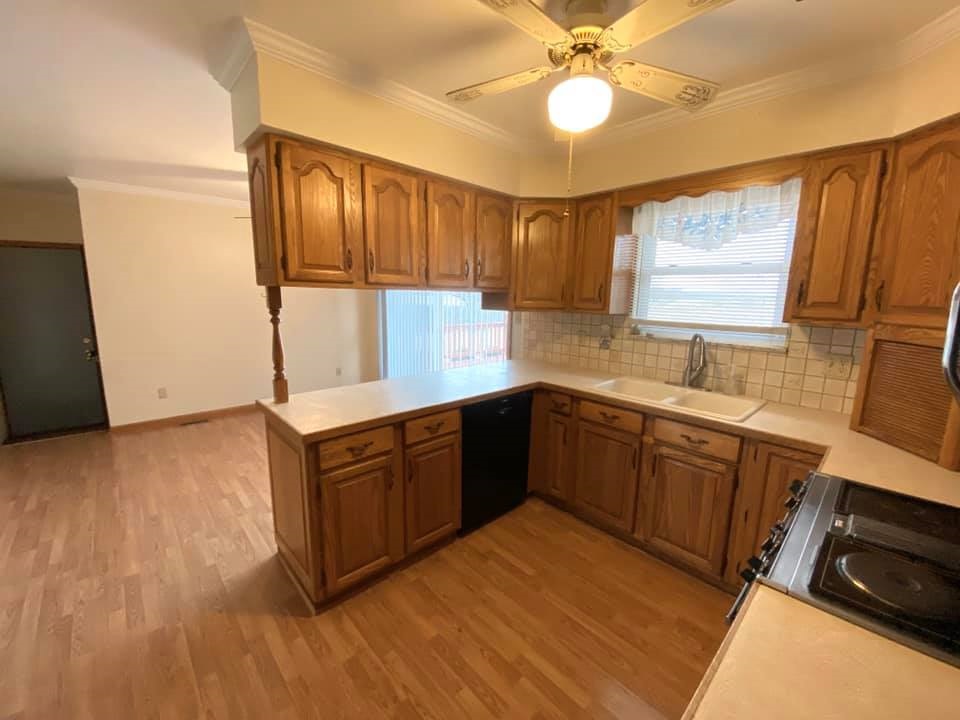 1226 North State Road Owosso, MI 48867 - Photo 5 of 20 50001537-4.JPG