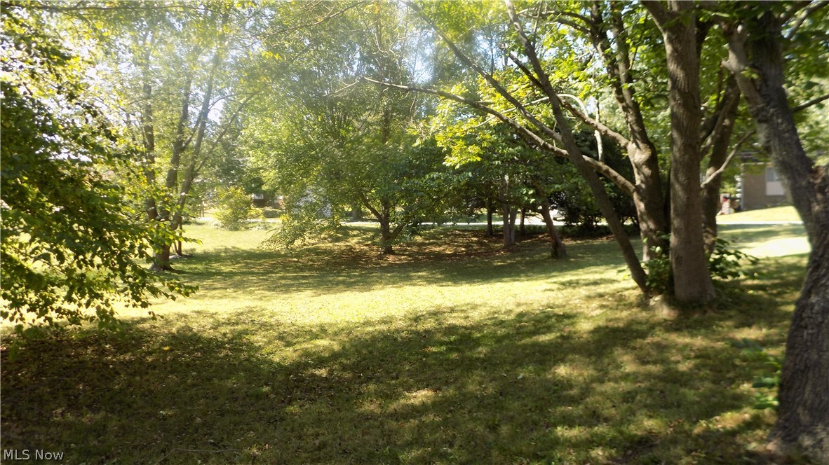 4012 Pardee Road Stow, OH 44224 - Photo 3 of 20